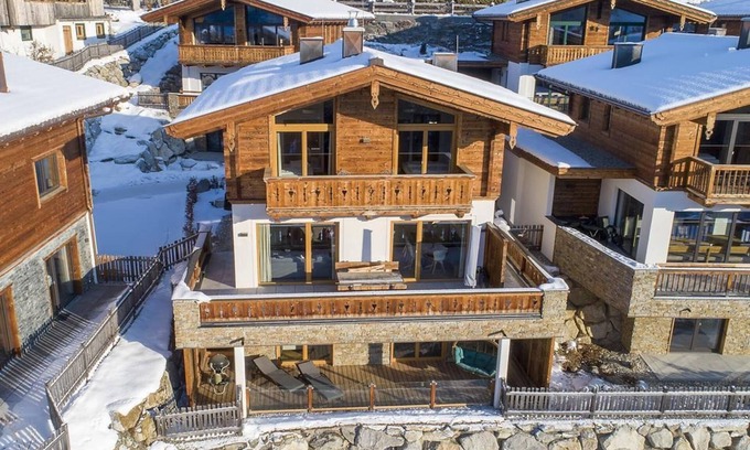 Schonbach Ski Chalet | Modern Chalet near Zillertal Arena