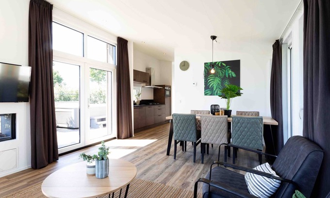 Aalst Ski Chalet | Modern chalet with microwave