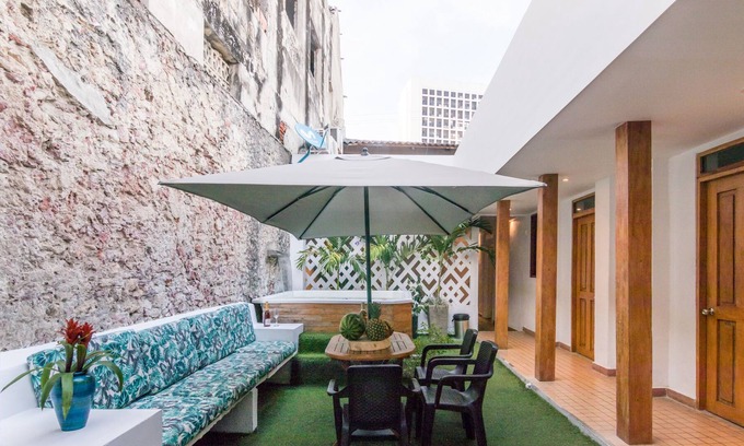 Cartagena Walled City Villa | Modern & Cozy 5BD Villa Indias w/ Private Jacuzzi