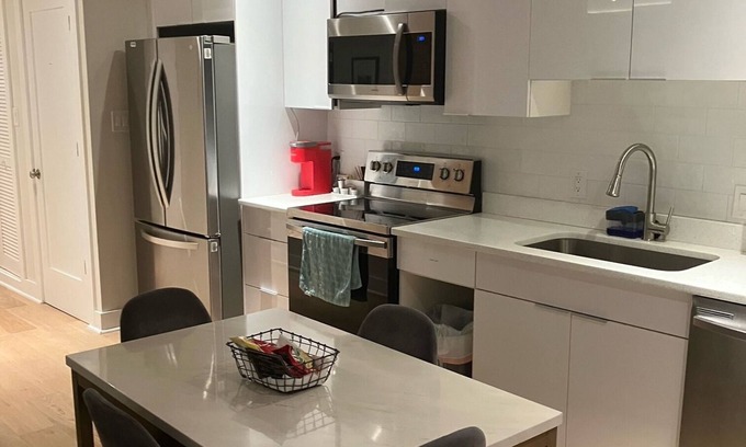 Midtown Village Apartment | Modern Downtown Suite -2BR-Apt 3F