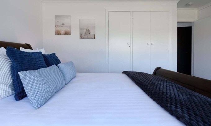 East Devonport House | Modern Ease in East Devonport