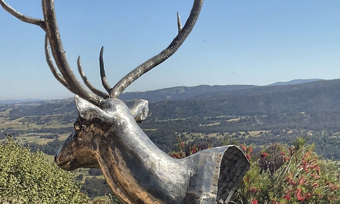 Clonbinane Other | Modern farm house that has the the most incredible views only 1hr from Melbourne