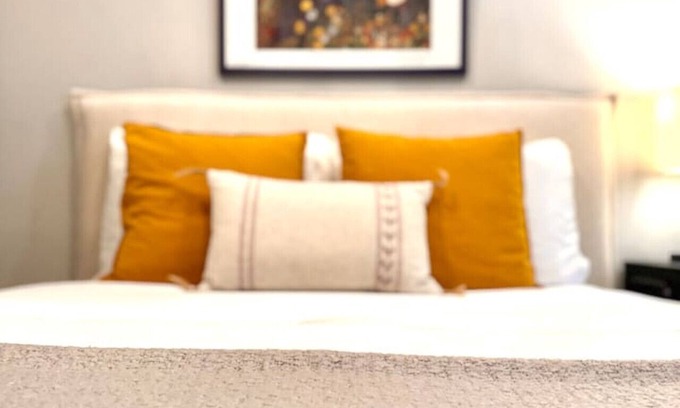 Wetmore Condo | Modern Guest Suite near Medical Center/La Cantera