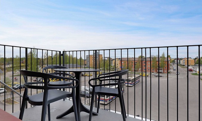 Pitea Apartment | Modern Haven in Piteå's Heart
