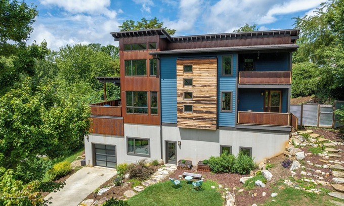 East End - Valley Street House | Modern Hideaway: Stylish Downtown Asheville Retreat with Soaring Ceilings