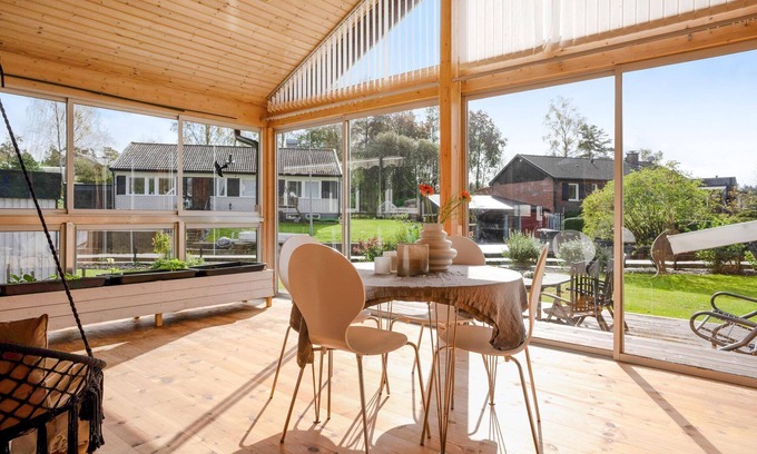 Viskafors House | Modern house close to nature and city center