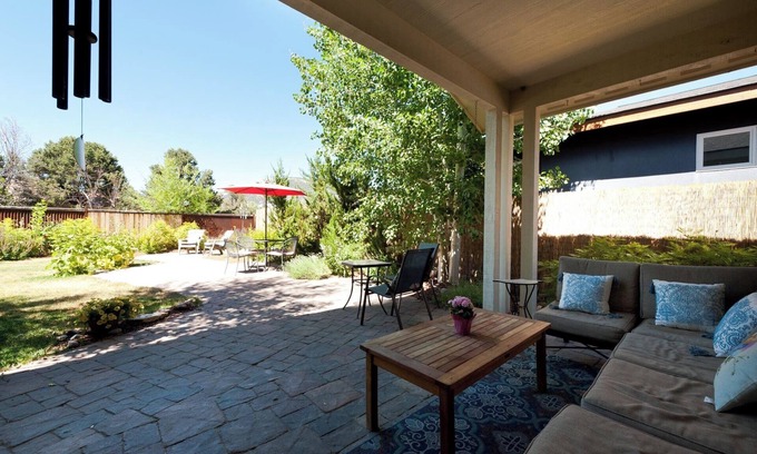 Durango House | Modern Home 2 Miles from Downtown DGO - Pet Friendly - Fenced Yard (30+ Day)