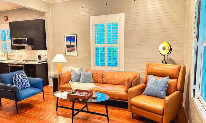 Athens House | Modern Home with Hot Tub: Walk to Game!