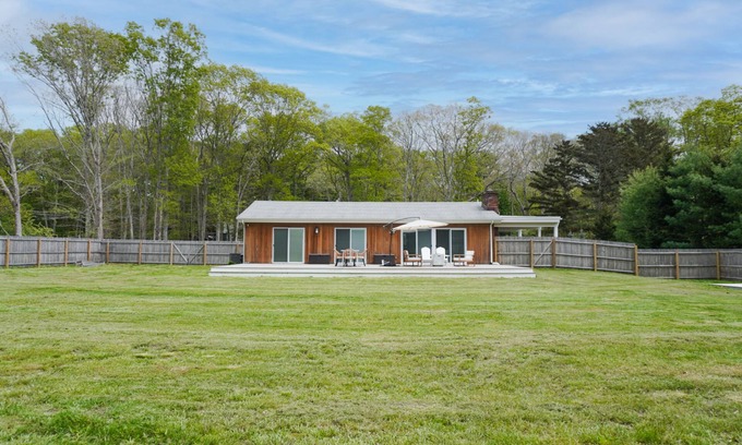Southampton House | Modern home with large deck, firepit, enclosed yard, & immaculate kitchen