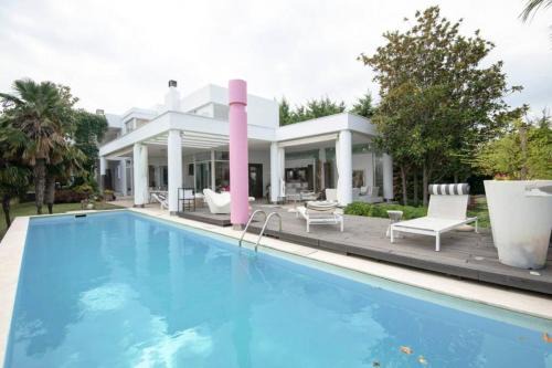 Pydna Apartment | Modern House Ancient Pydna
