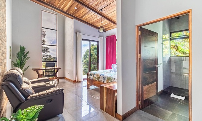 Quebrada Grande Other | Modern house in a far