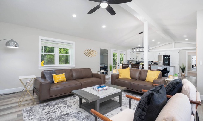 Brookline Station House | Modern House with King Suite! Relaxing Retreat!