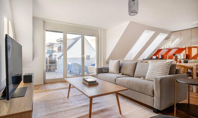 Kloten Apartment | Modern Kloten 2BR w/Laundry, nr Market, by Blueground