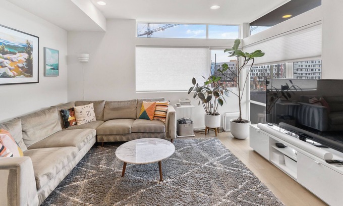 Atlantic House | Modern light-filled townhouse in central Seattle