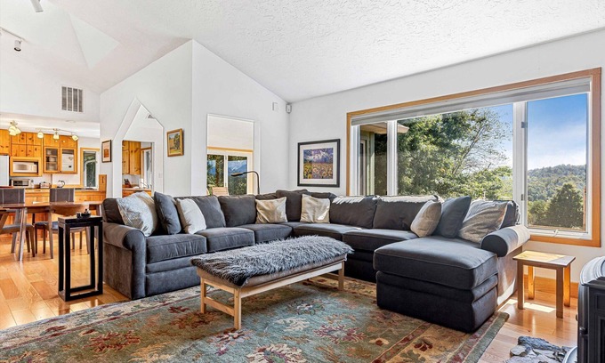 Marshall House | Modern Mountain Home 20 minutes from Asheville
