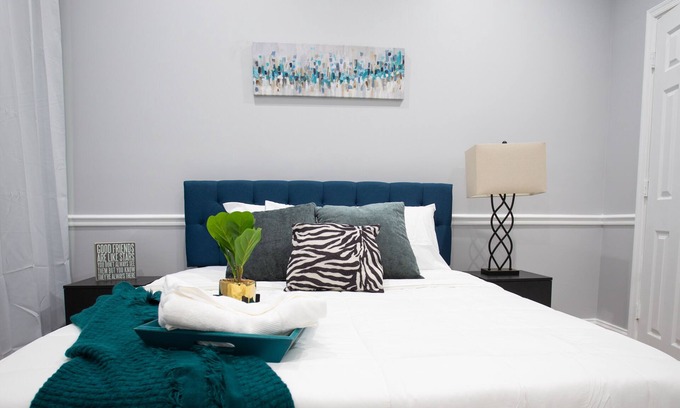 Downtown Baltimore House | Modern Oasis - Close to M&T Stadium, John Hopkins & Downtown