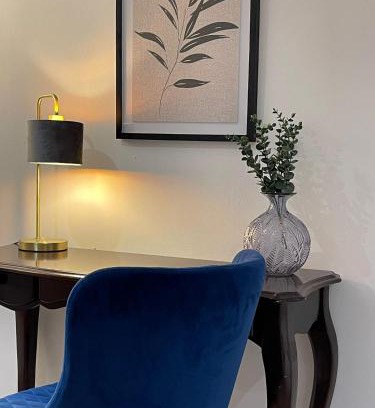 Leeds Apartment | Modern One-bed Flat in Armley