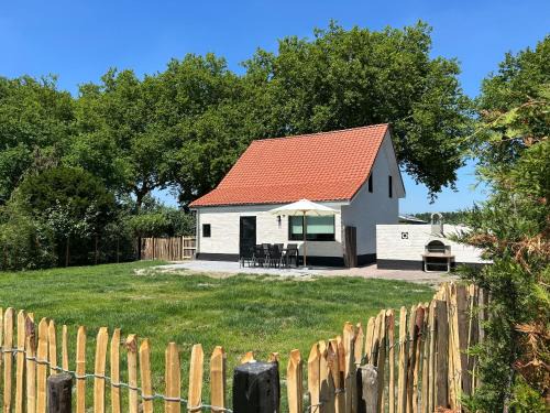 Sas van Gent House | Modern Polderhuis Zeeland Philippine