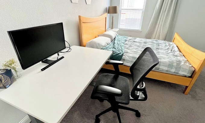 Katy House | Modern, pristine house with central AC, workstation, and washer dryer in unit