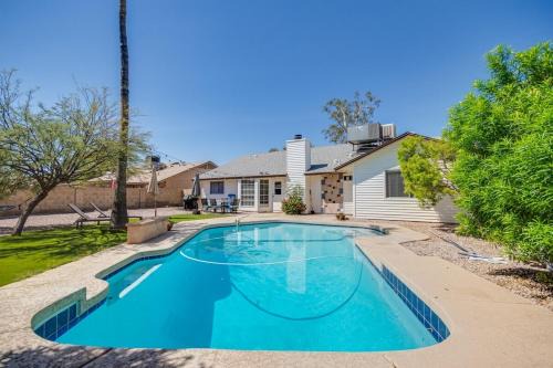 Chandler House | Modern Private Chandler Paradise W Pool