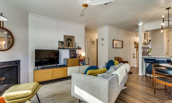 South Congress Condo | Modern Remodeled Condo in heart of South Congress