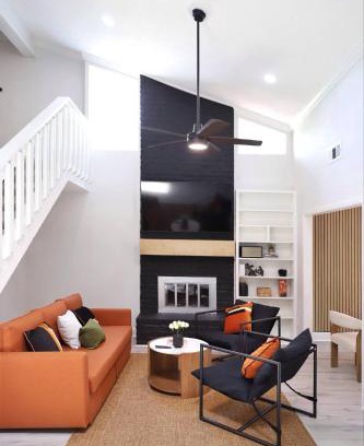 George Bush Park/Eldridge House | Modern Retreat for Families with Games & Outdoor Fun