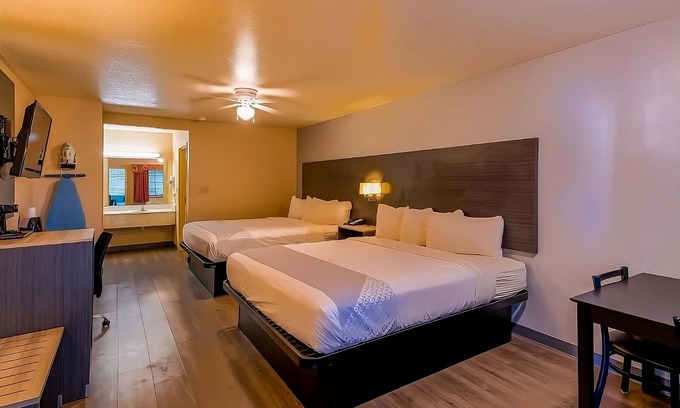 Sweet Home Hotel | Modern Room near Kelly Tank with Outdoor Pool and Free Breakfast Included