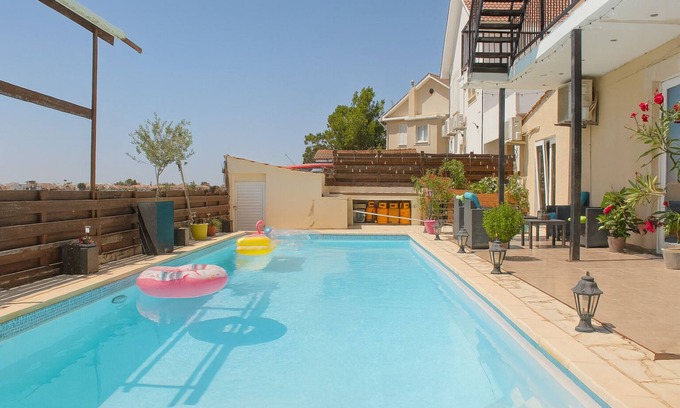 Oroklini Villa | Modern room with sea view in Villa private pool fitness room in Oroklini