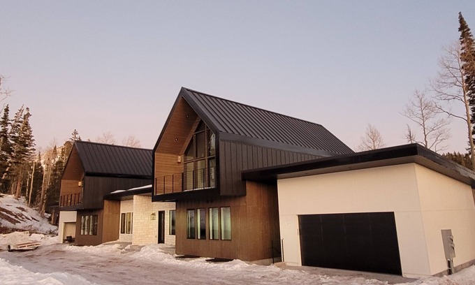 Beaver Cabin | Modern Scandinavian cabin steps from the slopes. Ski- in-Ski- out with Jacuzzi