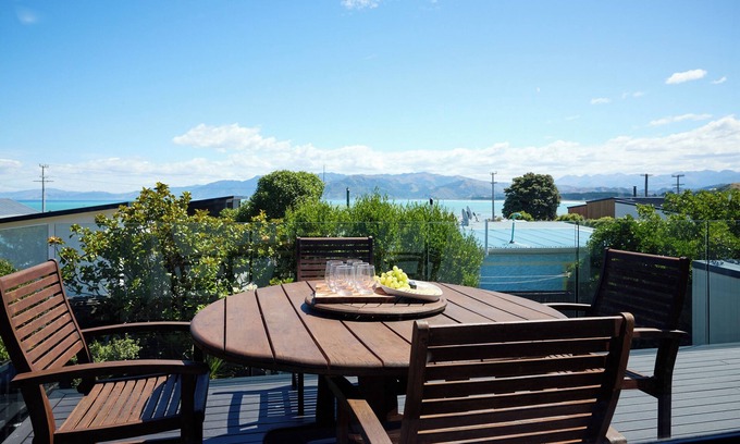 South Bay House | Modern | South Bay | Backyard