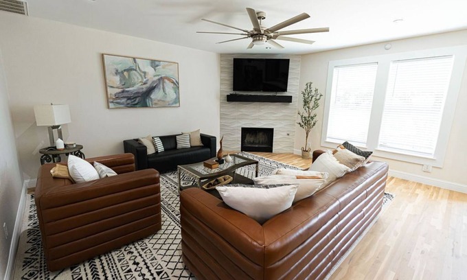 Forney House | ※ Modern, Spotless Home with Monthly discounts!