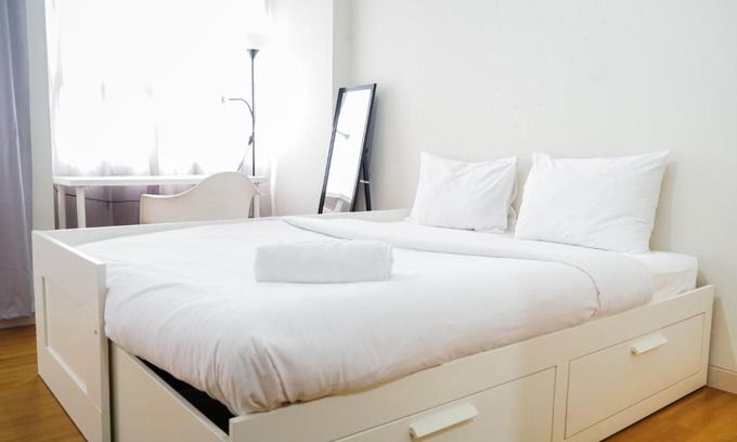 Depok Apartment | Modern Studio Apartment at Margonda Residence 5 By Travelio