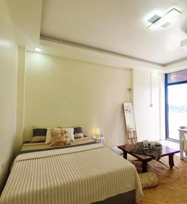 Baguio Apartment | Modern Studio Apartment with Balcony & Stunning City View