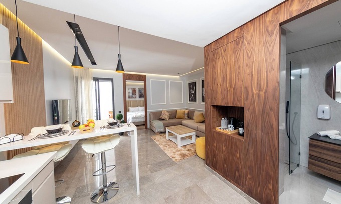 Casablanca Apartment | Modern Studio in Casablanca Center Maarif, 300m to the Stadium Mohamed V