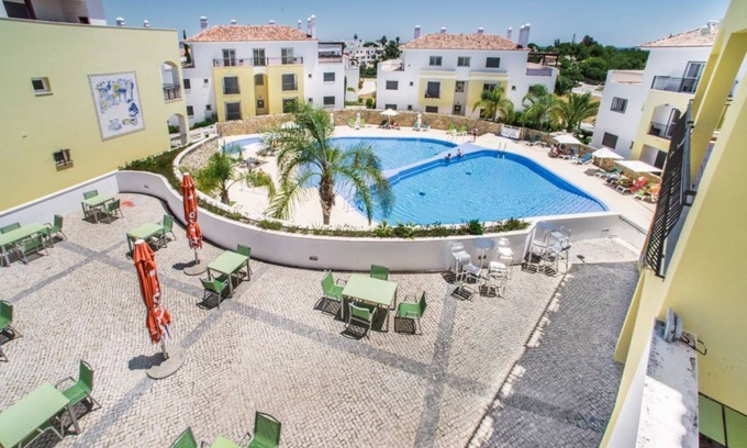 Conceicao e Cabanas de Tavira Apartment | Modern & Stylish apartment in O POMAR Cabanas de Tavira, with pool & Free WiFi