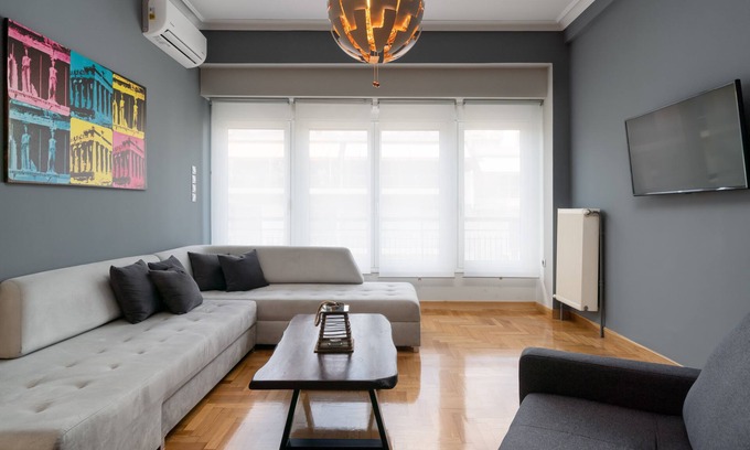 Omonia House | Modern & Stylish Apt at the Heart of Athens