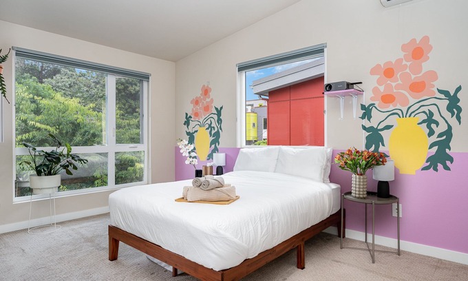 Mount Baker House | Modern townhome near grocery, public transit, parks, with AC