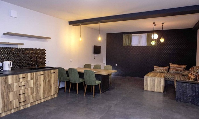 Telavi Villa | Modern villa near a forest in 5 minutes driving distance to Telavi