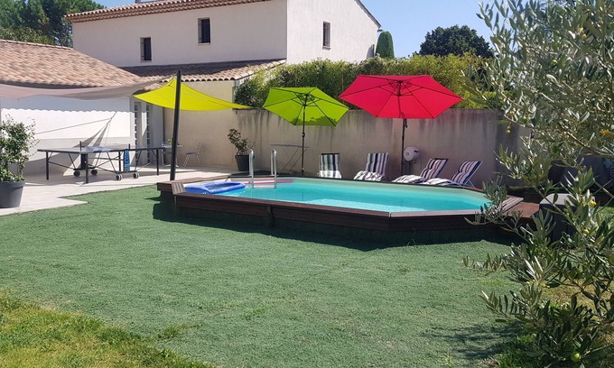La Tour-d'Aigues House | MODERN VILLA OF 150 M2 AT THE FOOT OF LUBÉRON - 10 PEOPLE - 4 BEDROOMS - POOL