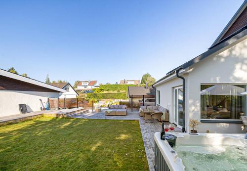 Vega Villa | Modern villa with Jacuzzi
