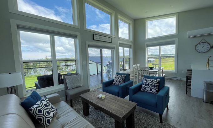 Bayview Cottage | Modern Water Front Cottage Close To Cavendish Beach!