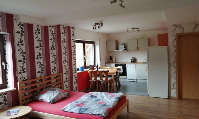 Zirndorf Apartment | Modern whole apartment 1km to the FunPark and only 15 minutes to Nuremberg
