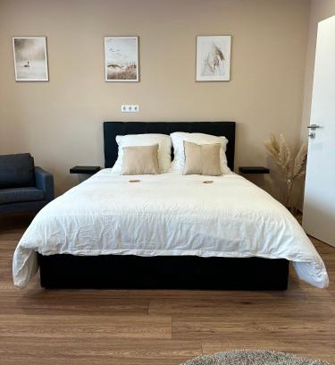 Alsdorf Apartment | Modernes Apartment am Dreiländereck