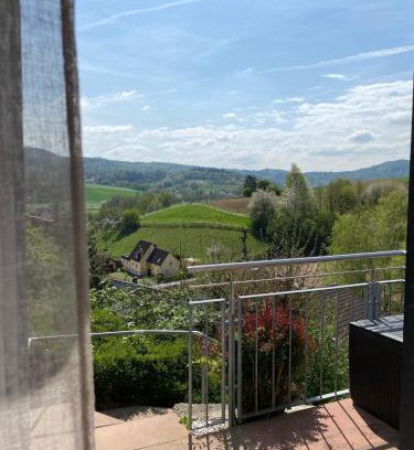 Reisen Apartment | Modernes privates Apartment mit Ausblick