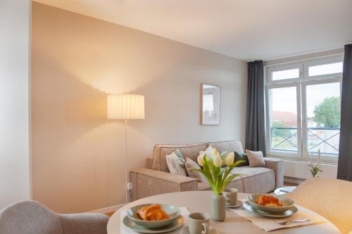 Wedding Apartment | Modernes Studio Apartment Berlin Mitte 37m2 - U-Bahn Leopoldplatz by Rooms Berlin