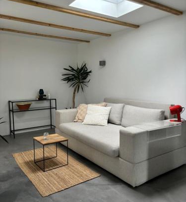 Unterrath House | Modernes Studio mit en-Suite Bad & bester Anbindung