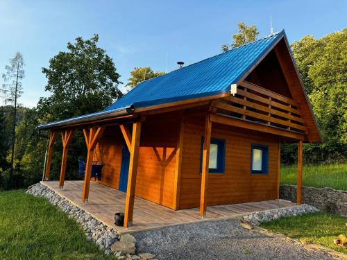 Dlha nad Kysucou Ski Chalet | Modrá chata pod horou