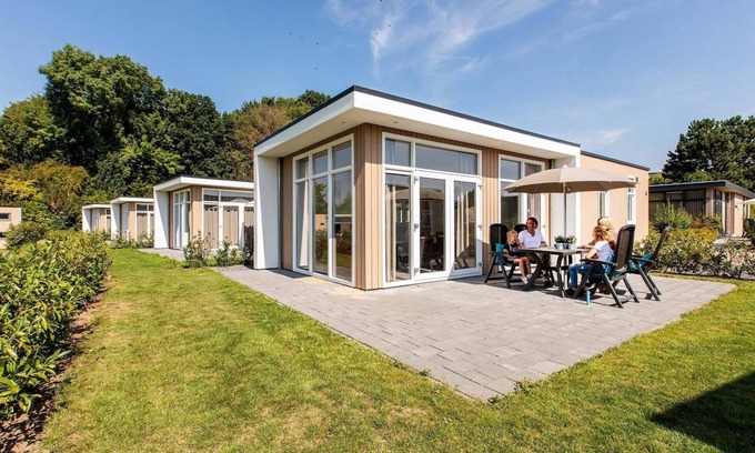 Lunteren Ski Chalet | ✓ Module at Landgoed de Scheleberg ✓ Holiday home for 6 persons ✓ Situated in Lunteren (Gelderland) ✓ Holiday park at the Veluwe ✓ Book directly at the park