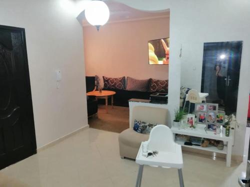 Deroua House | Mohammed V Airport HOME