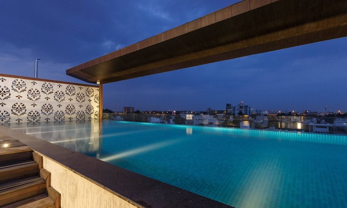 Yelahanka Apartment | Moksh Pool & Spa Suites